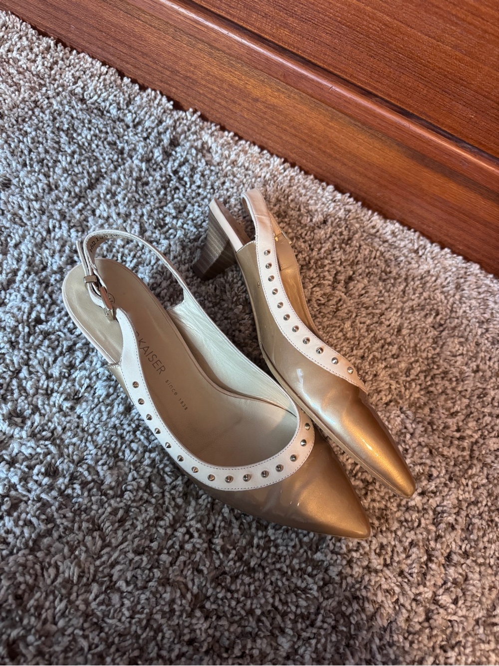 Peter Kaiser Gold and Cream Slingback Pointed-Toe Heels